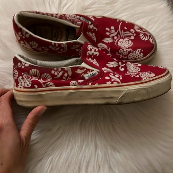 Vans Duke Kahanamoku Red and White Mens 5.5 Women’s 7 - Picture 2 of 9